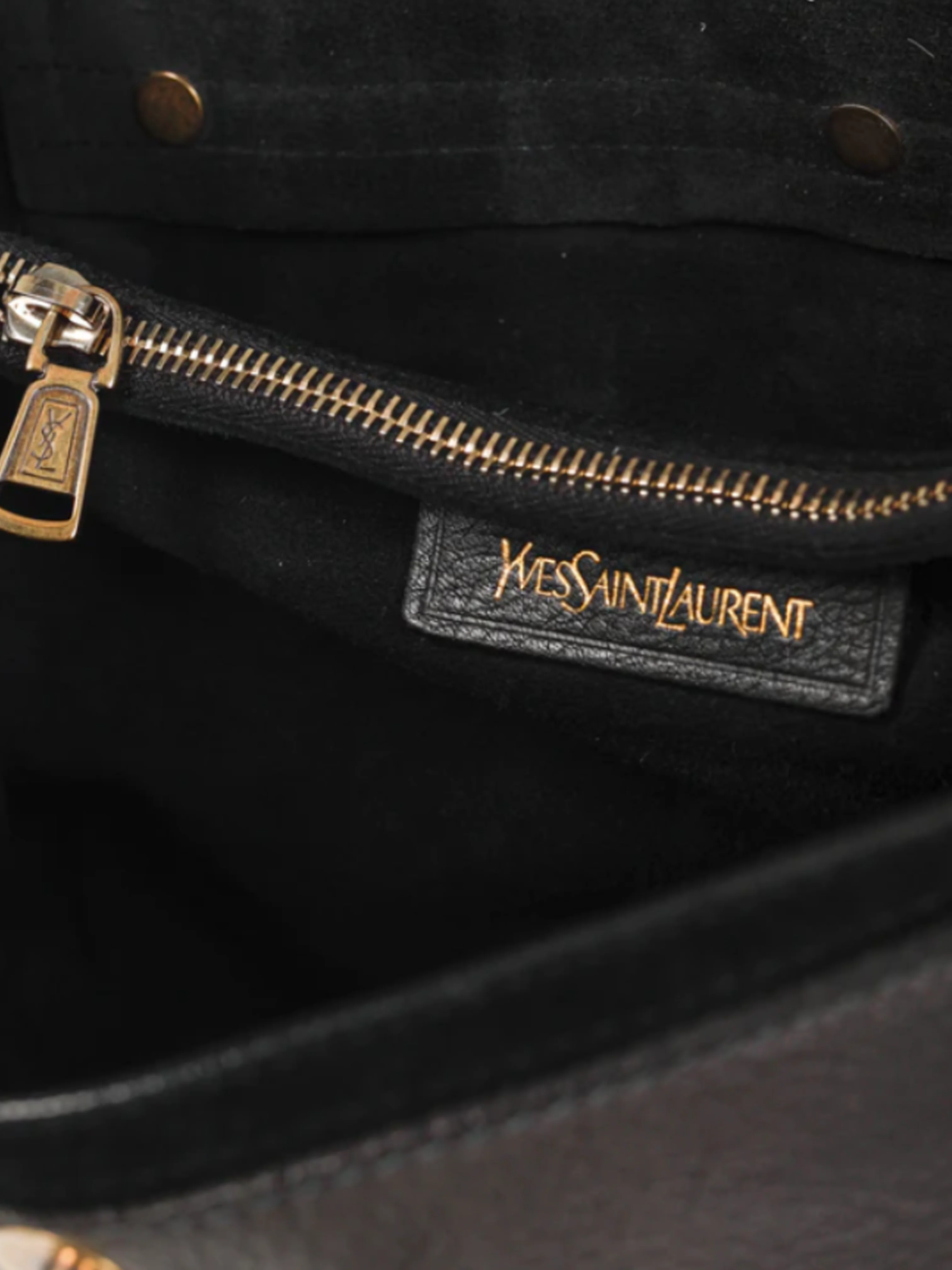 Yves Saint Laurent 2012 Leopard Printed Cowhide & Black Leather Bag - Image 5